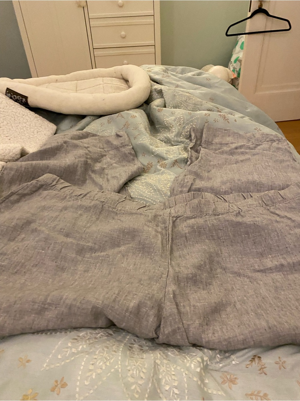 J Jill size 2x grey linen capris. NWT